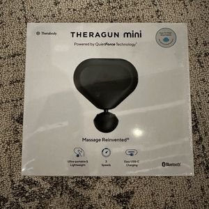 NEW IN BOX Therabody Theragun Mini Massager